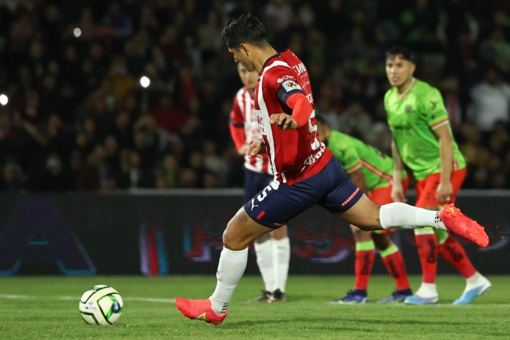 Ni tan bravos, Chivas derrota a Juárez Ni tan bravos, Chivas derrota a Juárez