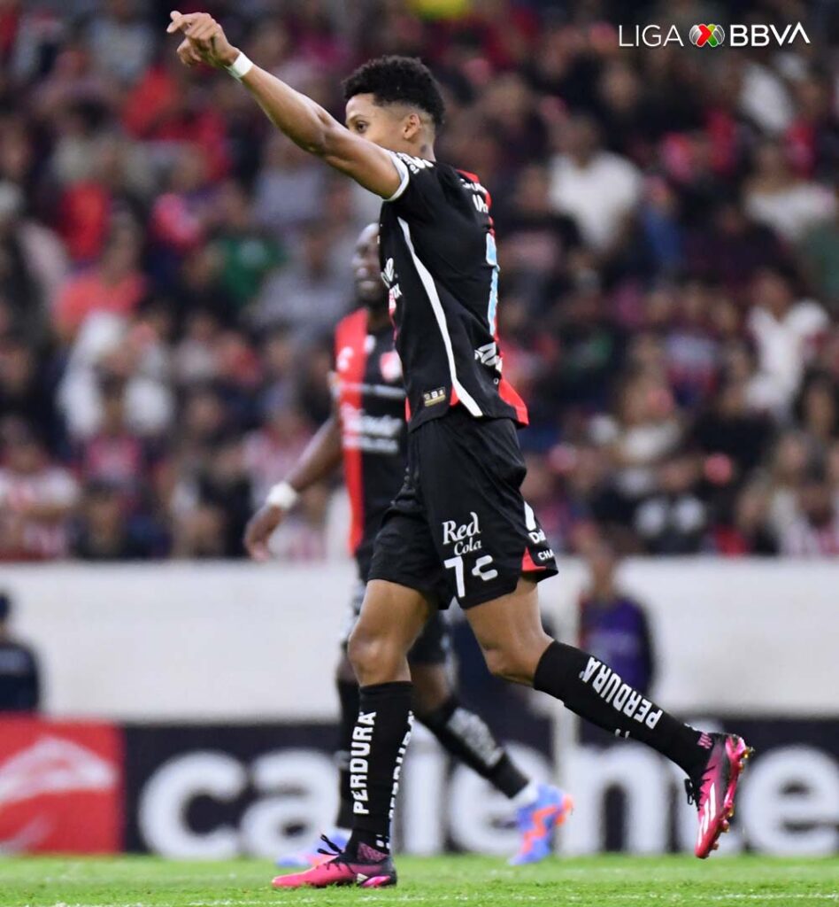 Atlas y Chivas empatan ¡partidazo! Atlas y Chivas empatan ¡partidazo!