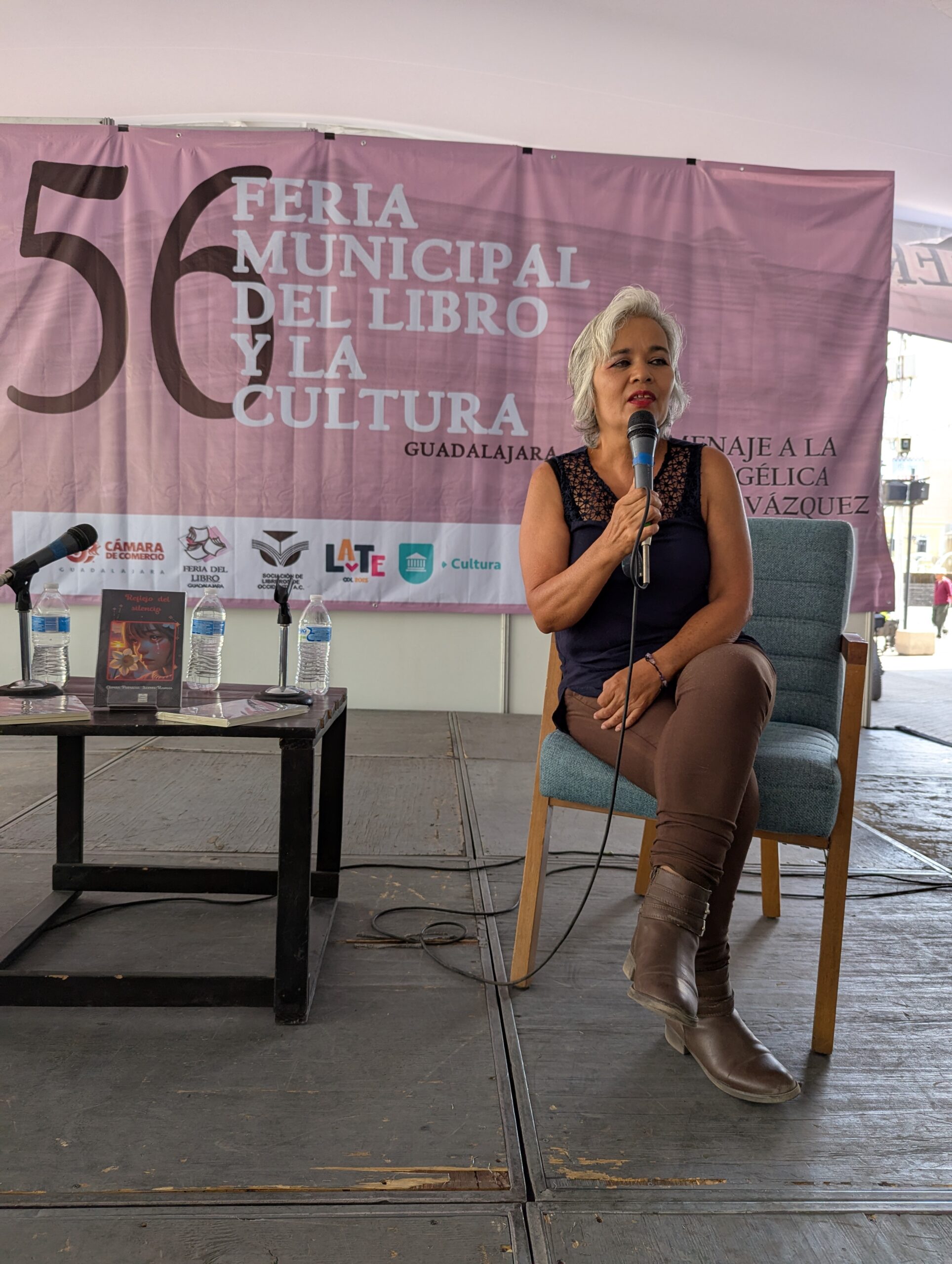 "Reflejo del Silencio", novela de Gloria Aceves que se presentó en la Feria Municipal del Libro en Guadalajara 
