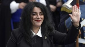 El último trazo de Marjane Satrapi: muere la voz que dibujó la libertad de Irán