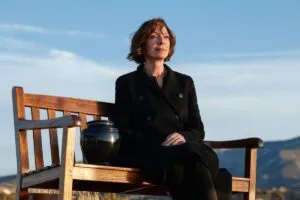 HBO Max estrena «Te extraño, te amo», la aclamada película protagonizada por Allison Janney
